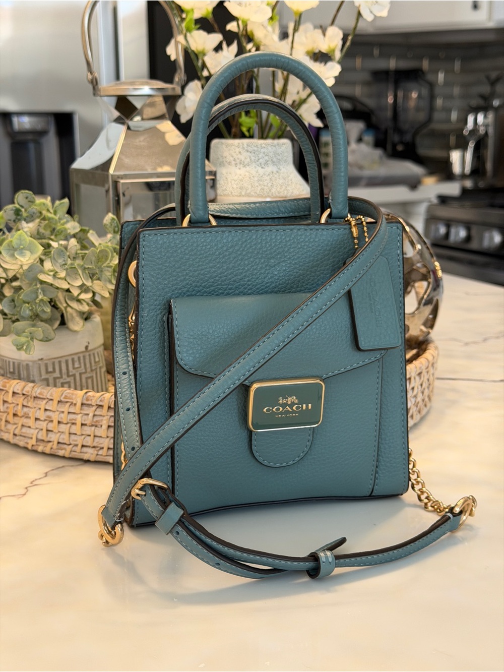 Coach Teal Leather Satchel with Gold Hardware - Picture 2 of 16